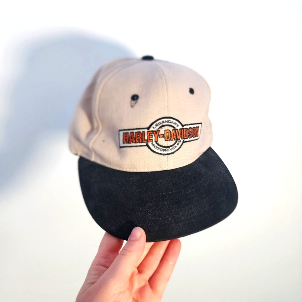 Harley-Davidson Cream and Black Hat